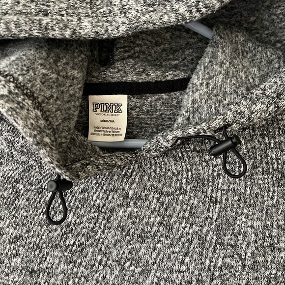 Victoria Secret PINK Cropped Hoodie Size Medium - Picture 3 of 3